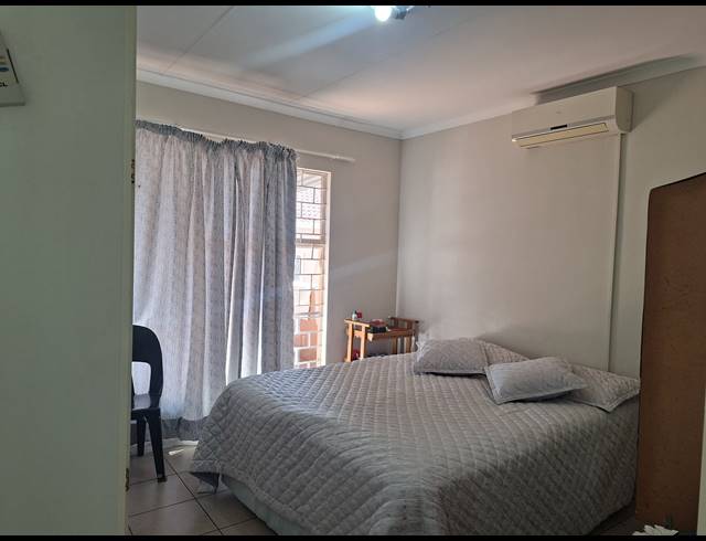 2 BEDROOM APARTMENT FOR SALE IN SAFARI GARDENS